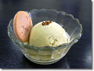 そば粉アイス写真